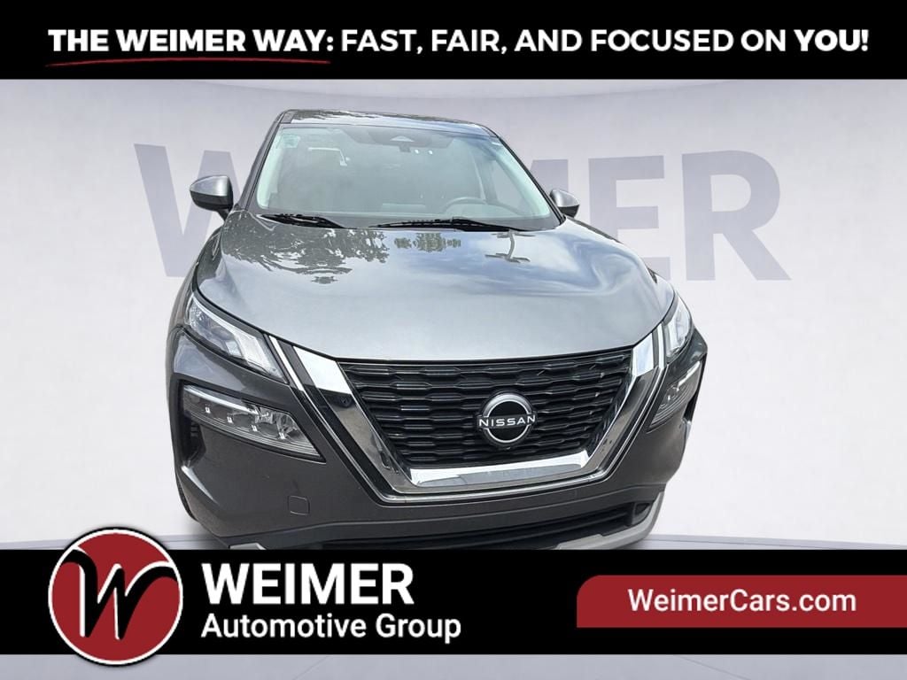 Pre-Owned 2023 Nissan Rogue SV - photo - 1