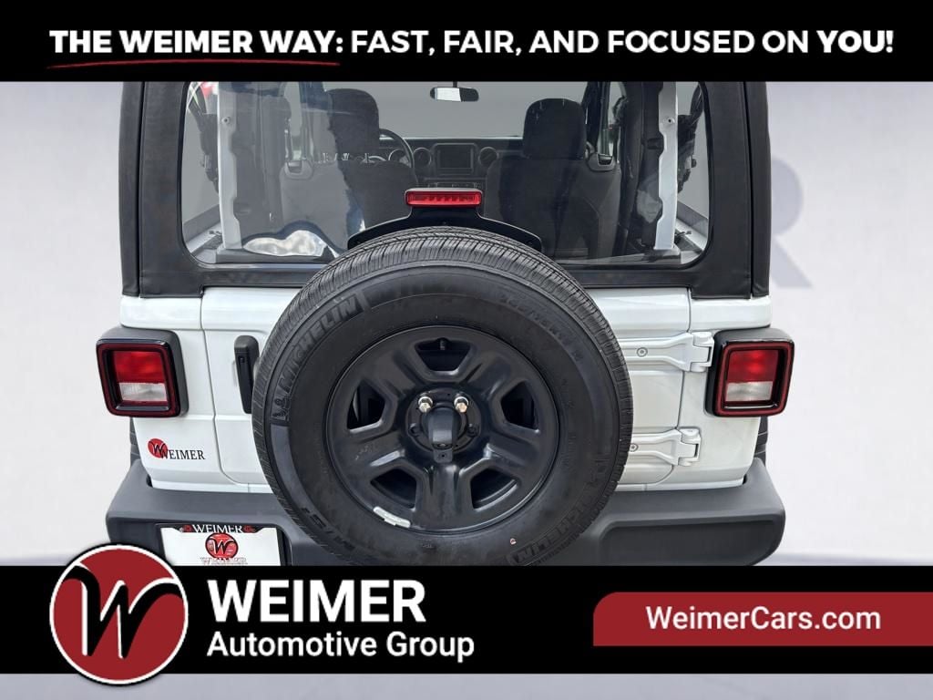 Pre-Owned 2022 Jeep Wrangler Sport - photo - 8