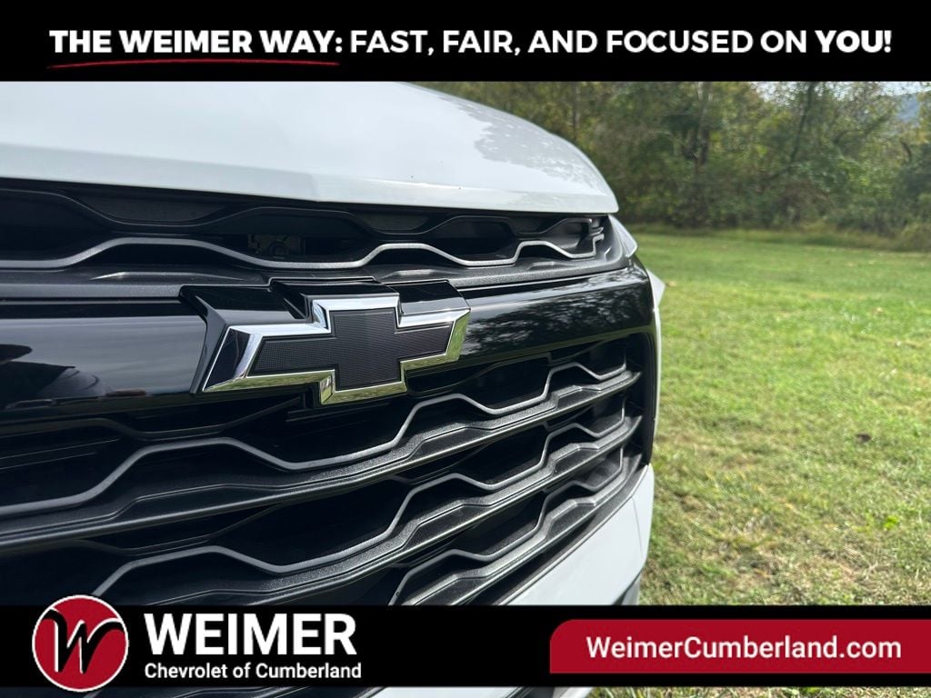 New 2025 Chevrolet Blazer LT - photo - 2