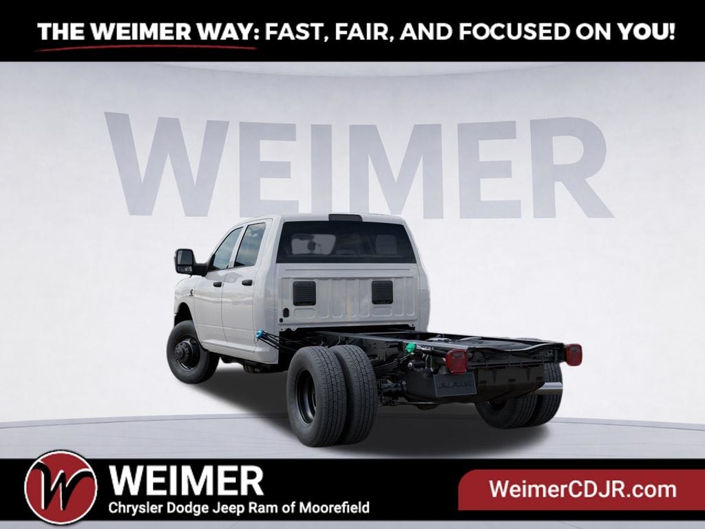 New 2026 Ram 3500 Tradesman - photo - 2