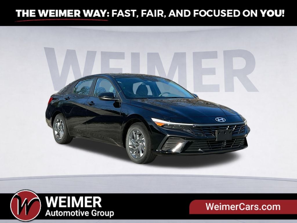 Pre-Owned 2025 Hyundai Elantra Hybrid Blue - photo - 11