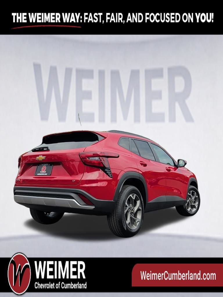New 2026 Chevrolet Trax LT - photo - 3