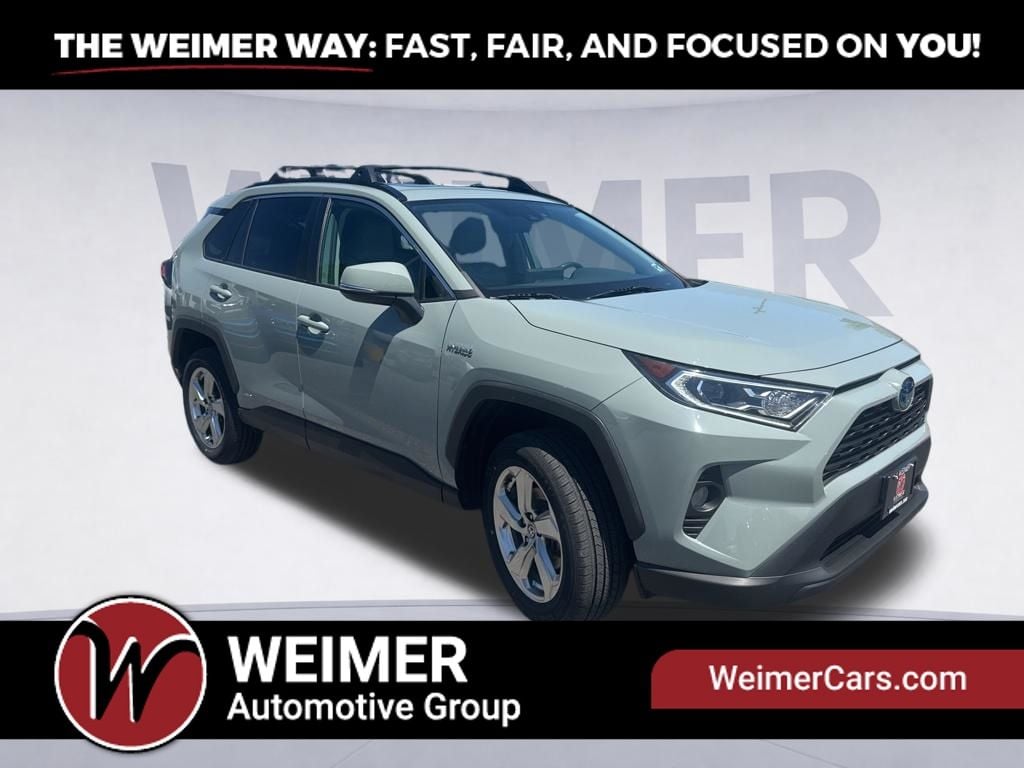 Pre-Owned 2021 Toyota RAV4 Hybrid XLE Premium - photo - 2