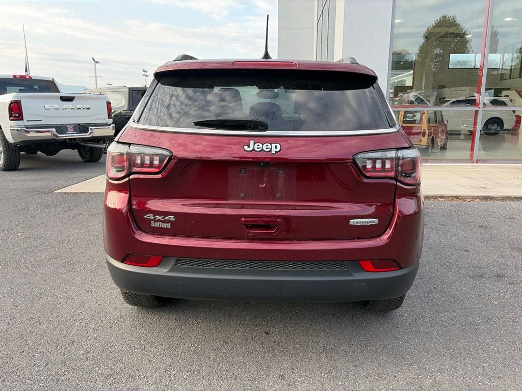 Pre-Owned 2022 Jeep Compass Latitude - photo - 5