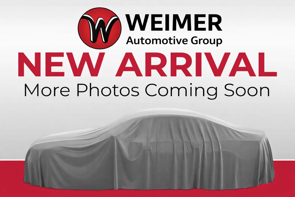 Pre-Owned 2024 Kia Sorento X-Line SX - photo - 0