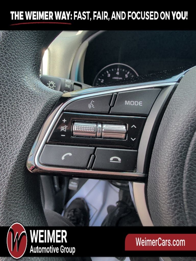Pre-Owned 2021 Kia Sportage LX - photo - 24