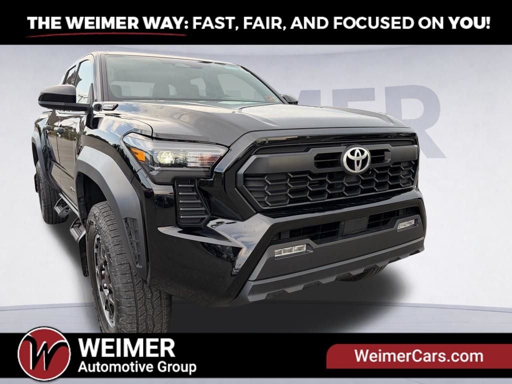 Pre-Owned 2025 Toyota Tacoma Hybrid TRD Off Road - photo - 15
