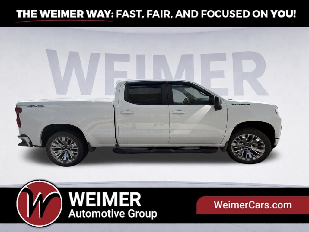 Pre-Owned 2021 Chevrolet Silverado 1500 RST - photo - 3