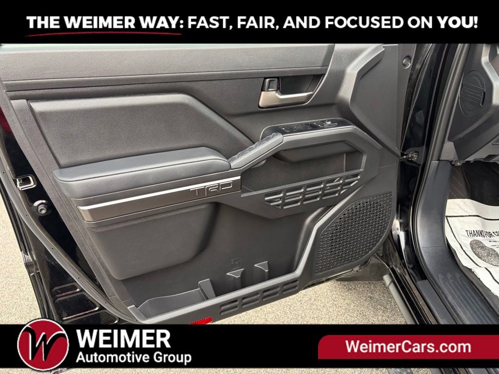 Pre-Owned 2025 Toyota Tacoma Hybrid TRD Off Road - photo - 26
