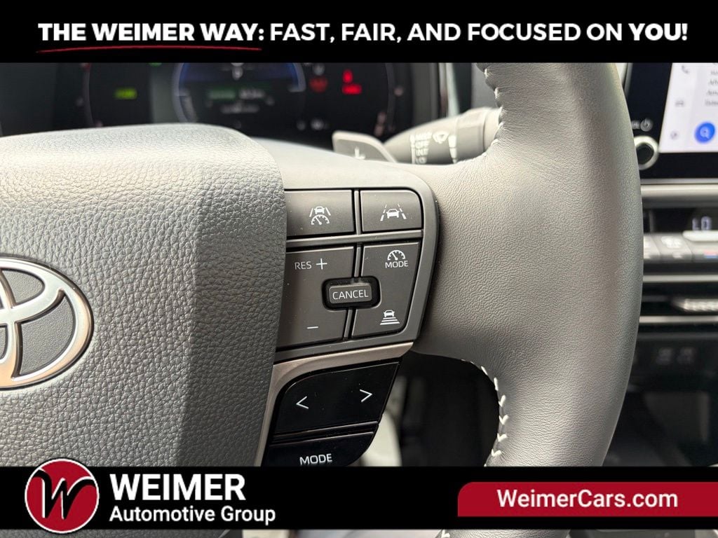 Pre-Owned 2026 Toyota Camry SE - photo - 26