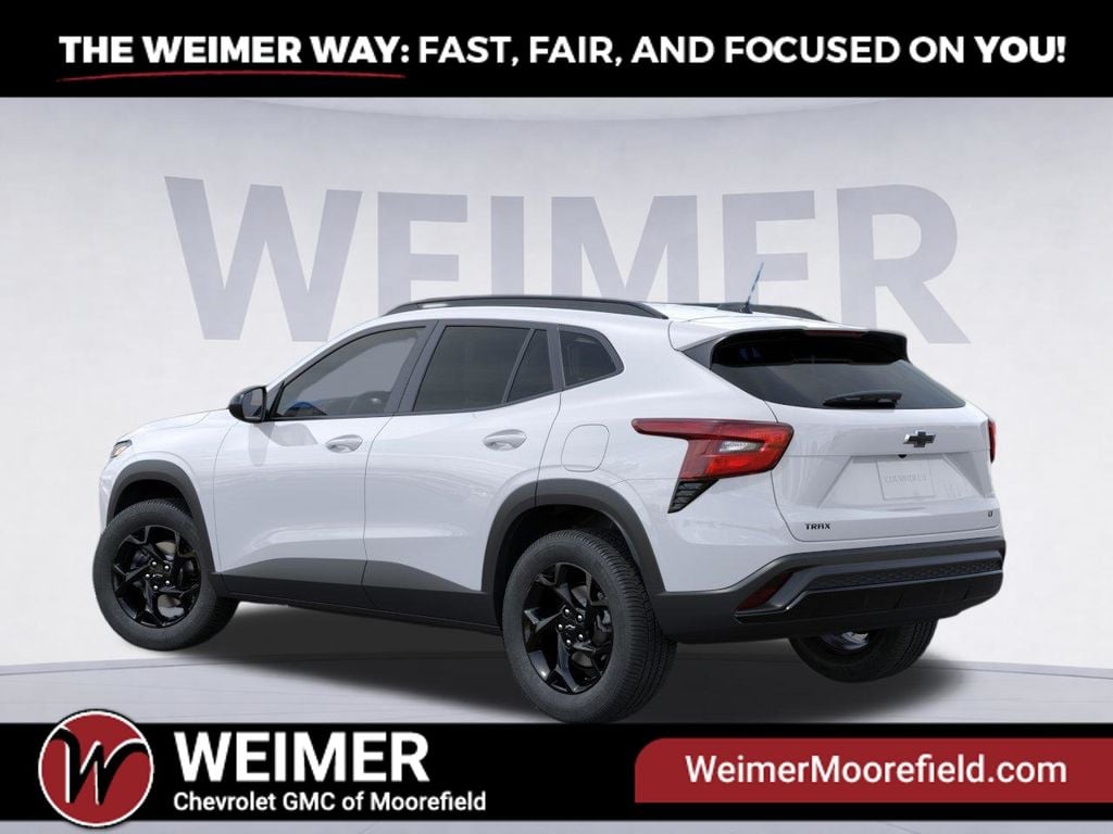 New 2026 Chevrolet Trax LT - photo - 3