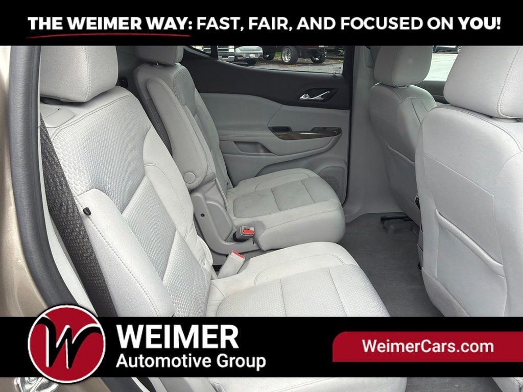Pre-Owned 2023 GMC Acadia SLE - photo - 18