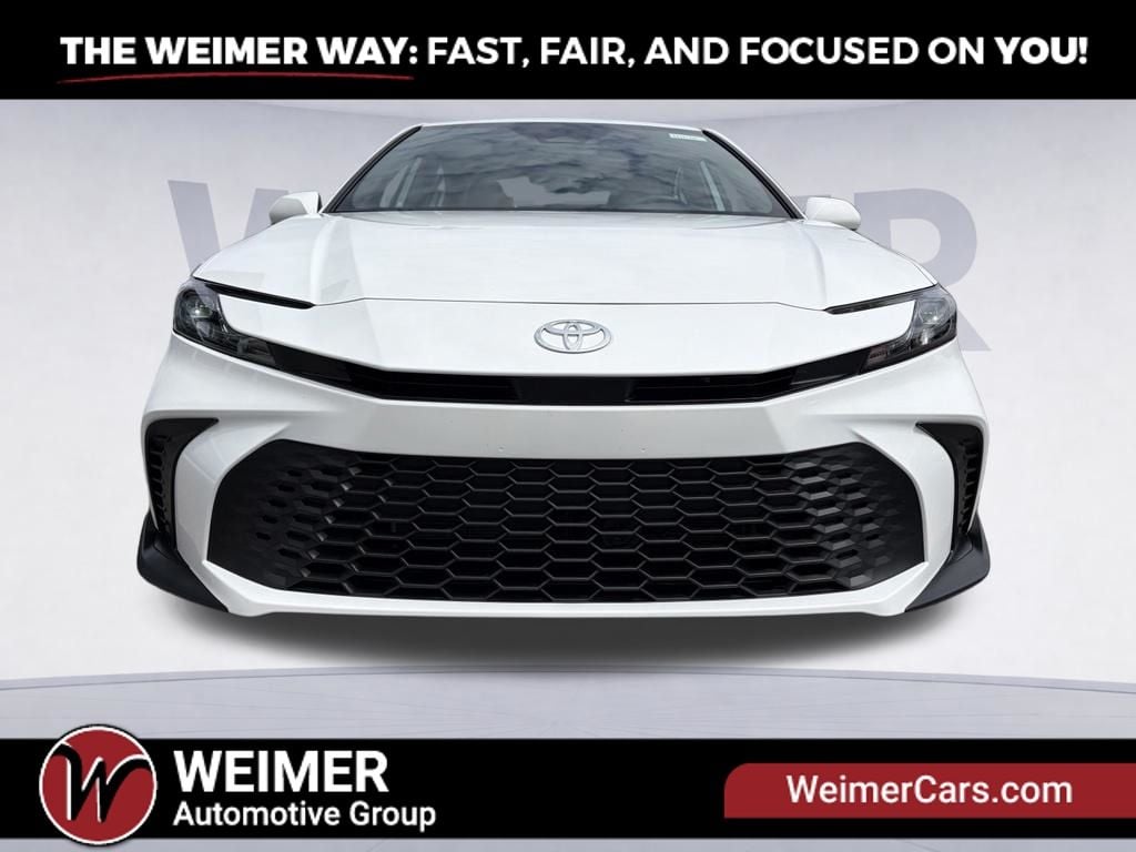 Pre-Owned 2026 Toyota Camry SE - photo - 9