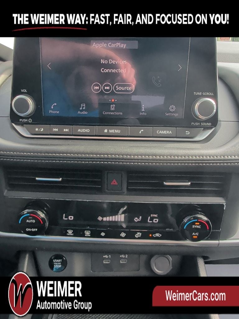 Pre-Owned 2024 Nissan Rogue SV - photo - 22