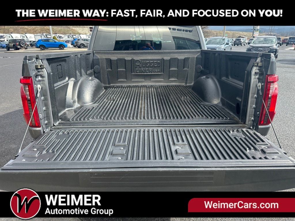 Pre-Owned 2025 Ford F-150 XLT - photo - 32