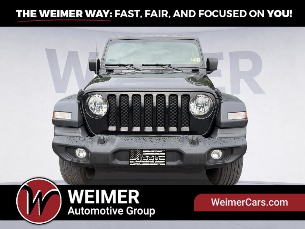 Pre-Owned 2022 Jeep Wrangler Sport - photo - 1