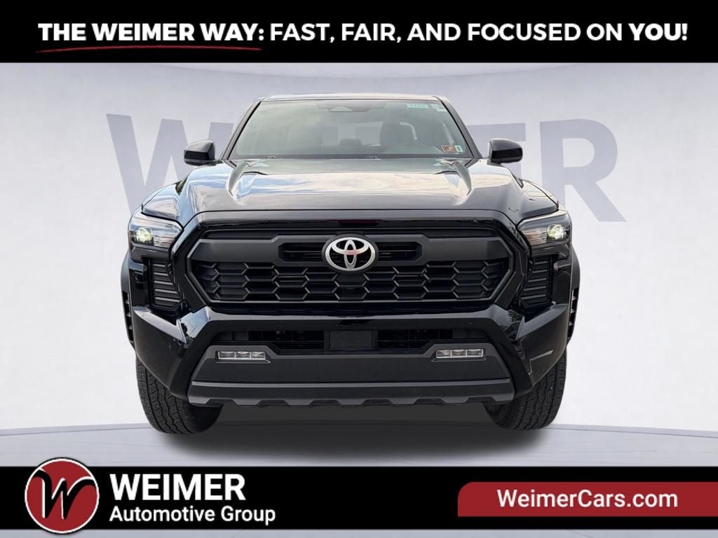 Pre-Owned 2025 Toyota Tacoma Hybrid TRD Off Road - photo - 10