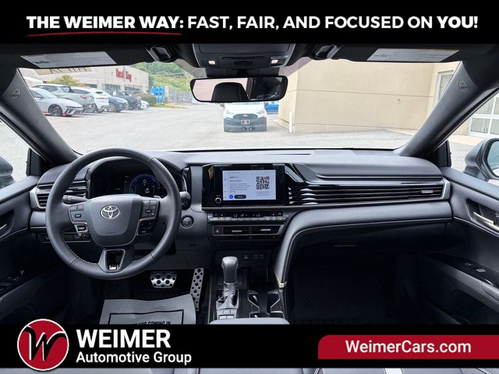 Pre-Owned 2026 Toyota Camry SE - photo - 16