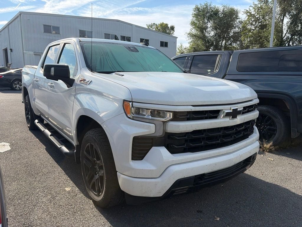 Pre-Owned 2022 Chevrolet Silverado 1500 RST - photo - 2