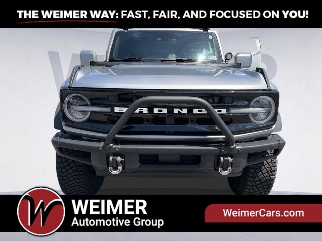 Pre-Owned 2023 Ford Bronco Outer Banks - photo - 1