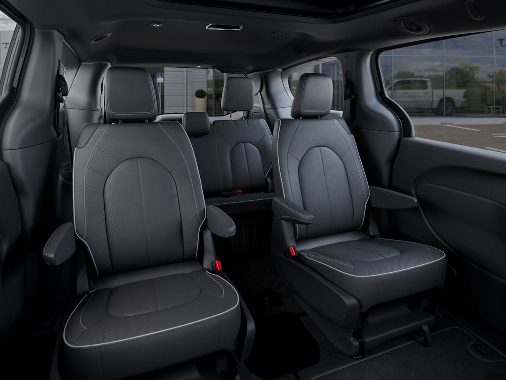 New 2027 Chrysler Pacifica Limited - photo - 14