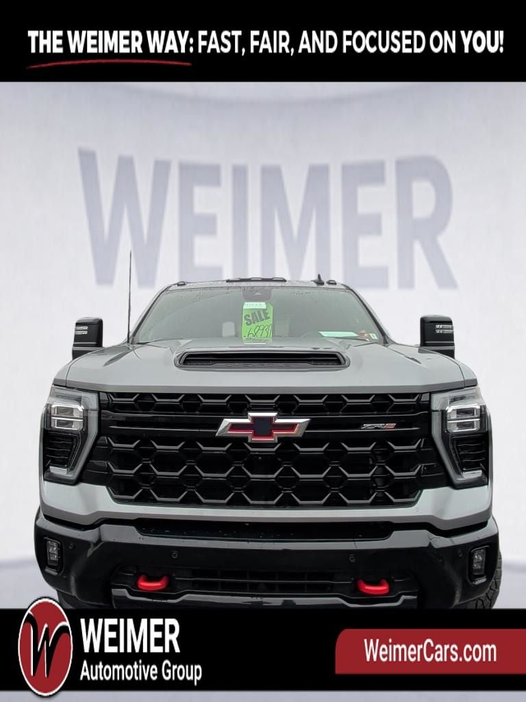 Pre-Owned 2025 Chevrolet Silverado 2500HD ZR2 - photo - 11
