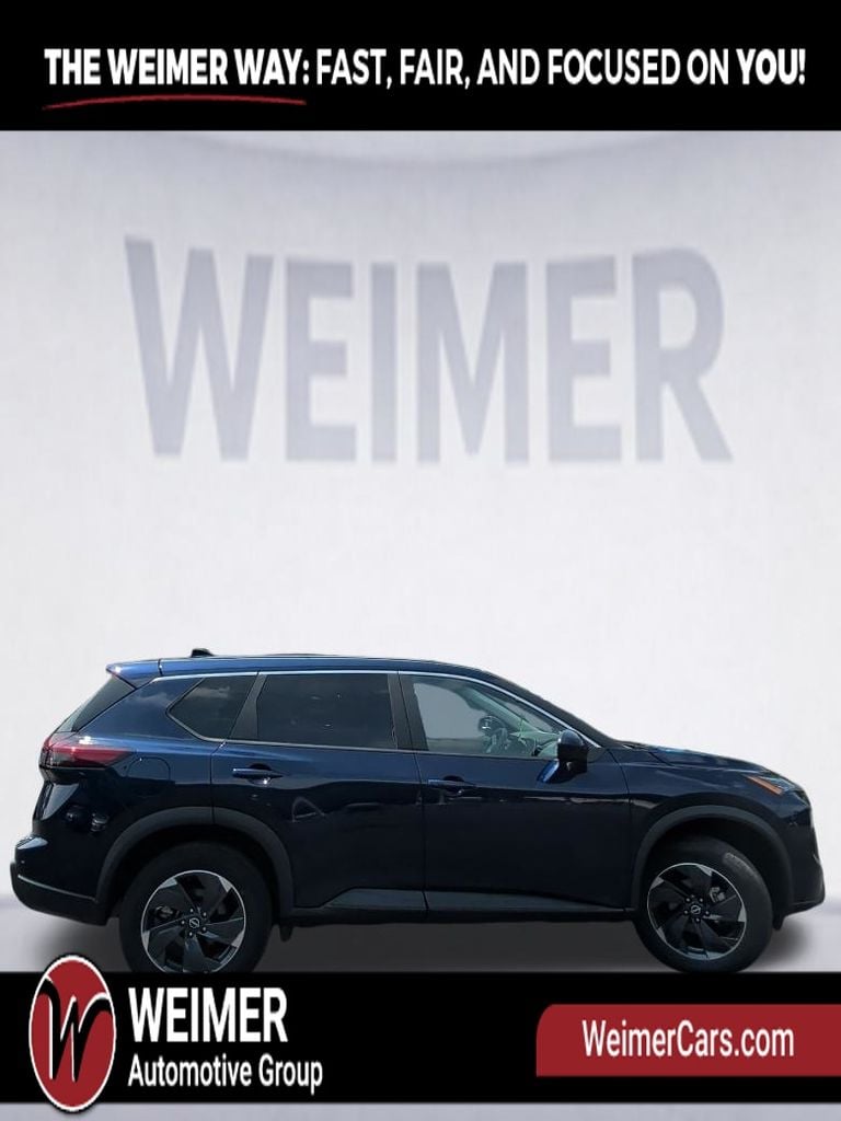 Pre-Owned 2024 Nissan Rogue SV - photo - 7