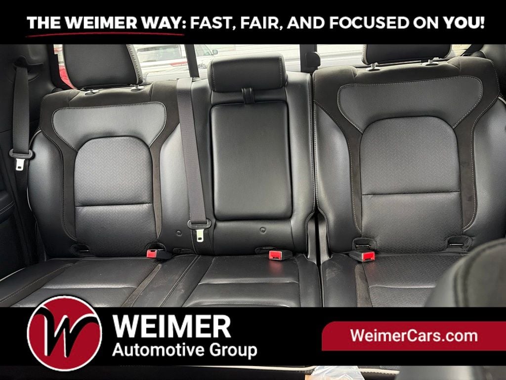 Pre-Owned 2023 Ram 1500 Laramie - photo - 27