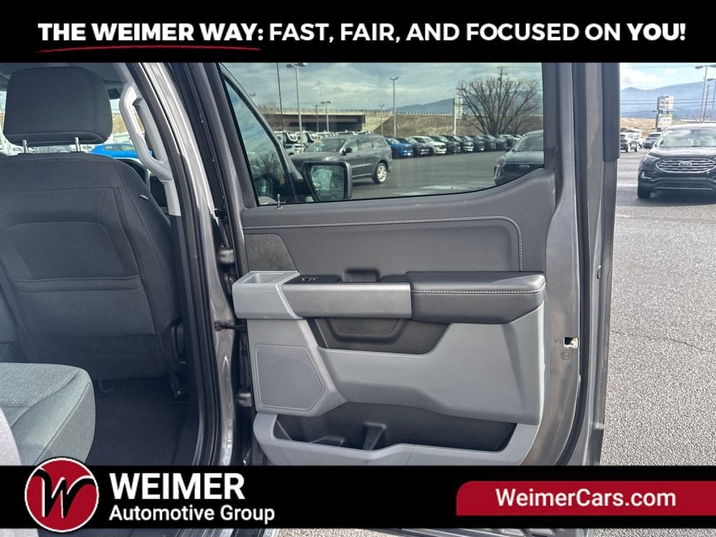 Pre-Owned 2025 Ford F-150 XLT - photo - 34