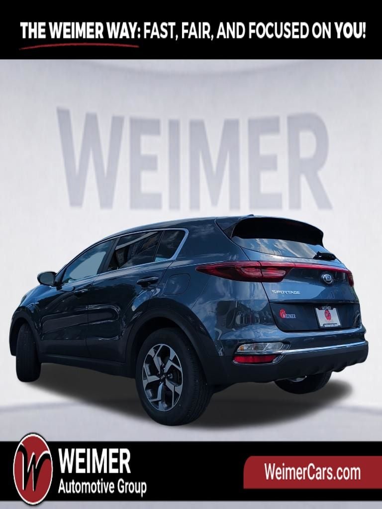 Pre-Owned 2021 Kia Sportage LX - photo - 1