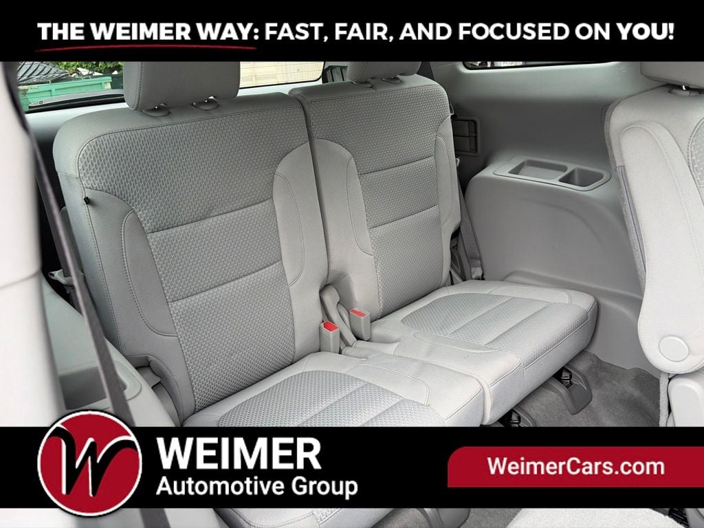 Pre-Owned 2023 GMC Acadia SLE - photo - 15