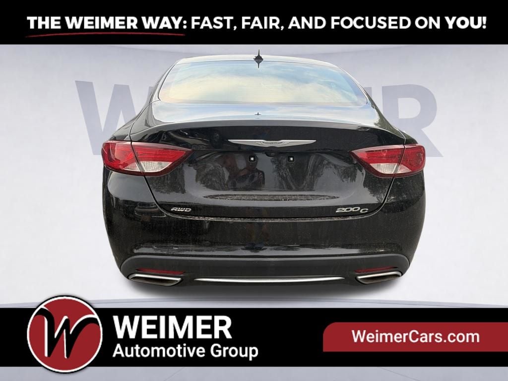 Pre-Owned 2015 Chrysler 200 C - photo - 5